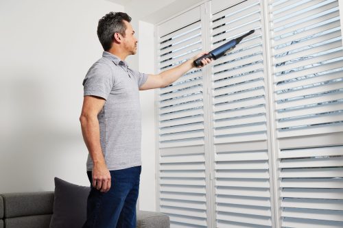 Shark-WV270UK-InUse-Crevice-tool-shot-cleaning-blinds-6 Shark-WV270UK-InUse-Crevice-tool-shot-cleaning-blinds-6