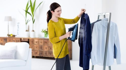 braun-texstyle-7-steam-iron-si-7160-bl_07_lin-use braun-texstyle-7-steam-iron-si-7160-bl_07_lin-use